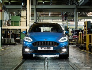 FORD_2017_Fiesta_ST_03