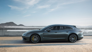 high_panamera_turbo_sport_turismo_2017_porsche_ag